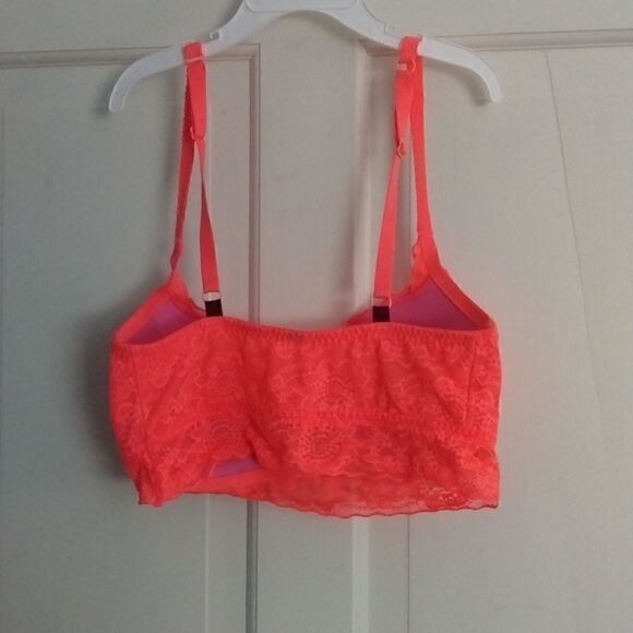 Victoria's Secret Pink  - Picture 3 of 5